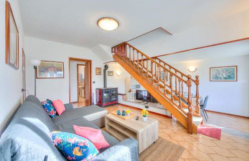 Cedar House Villa Few Minutes From Lake - Happy Rentals - Foto 16