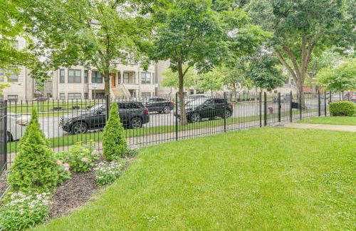 Walk to Lake Michigan Chicago Apt with Yard - Photo 30