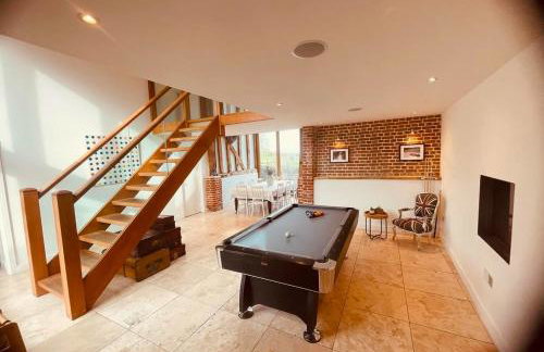 Luxury barn with pool table near Southwold - Foto 1