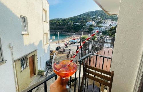 Tamariu Beach 1- Beachfront Home with wifi views - Foto 16