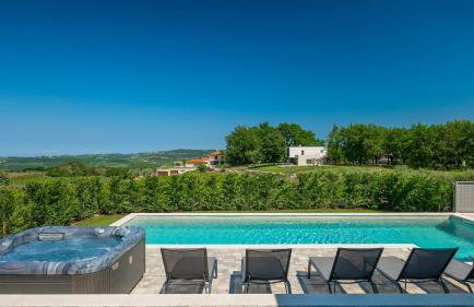 Luxury villa Arman with whirlpool in Visinada - Foto 2