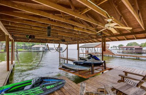 Private Dock Lakefront Enchanted Oaks Retreat - Foto 38