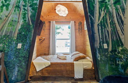 TeePee at Paradise Point with a hot tub fire pit & grill - Foto 1