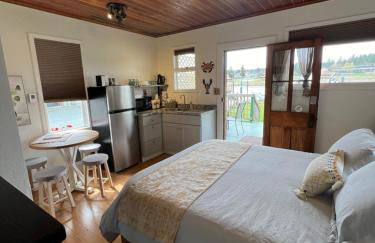 Bridge Tender Shack with hot tub on deck - Foto 22