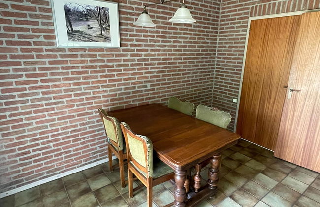 Family Farmhouse With Go-karts - Photo 12