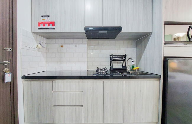 Best Homey And Nice Studio At Bintaro Icon Apartment - Foto 8