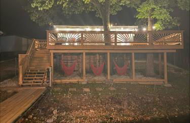 Lakefront Cottage in Secluded Cove - Foto 12