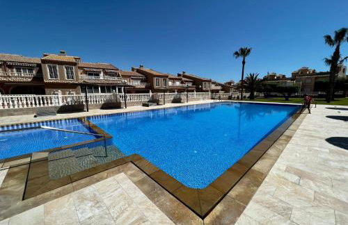 Casa Canarias en Alicante, playa y piscina - Photo 42