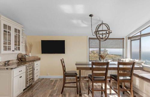 Expansive Ocean-View Retreat with Home Theatre & Spa - Foto 34