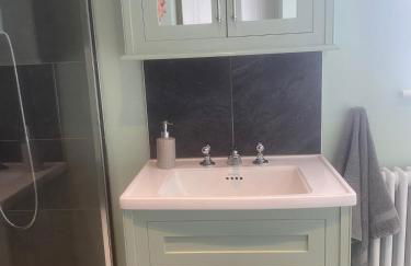 Beautiful stone cottage in peaceful village - Foto 6