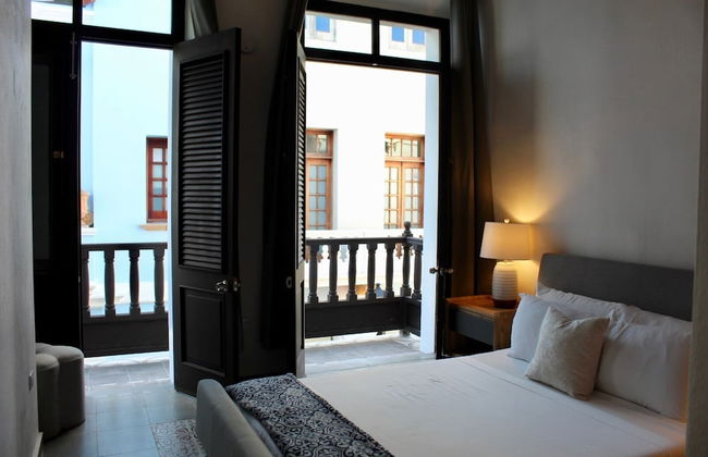 Modern Living in Old San Juan - Photo 8