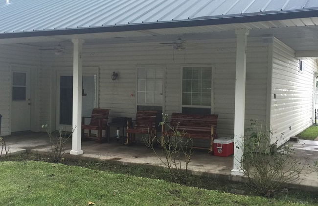Family Friendly Lake House Located at Mid-west arm of Lake Fork - Photo 22