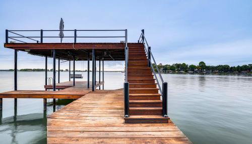 Hot Tub, Fire Pit! High-End Cedar Creek Lake Haven - Foto 4