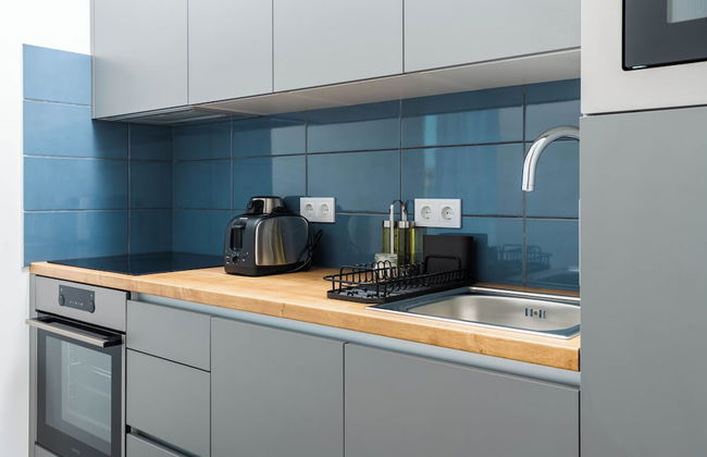 Elisabeth Downtown Apartments by FirstHost - Photo 80