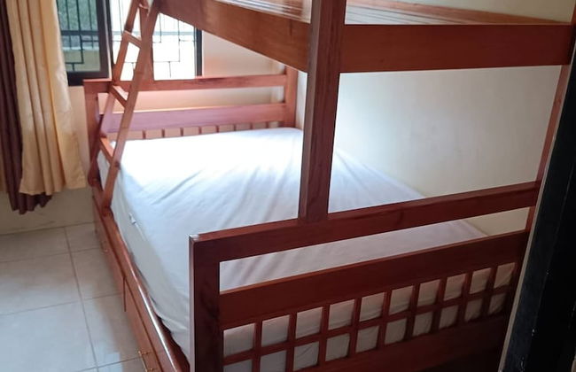 Charming and Relaxing 7-bed House in Mati City, - Foto 2