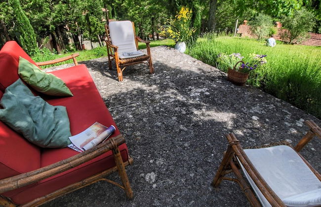 Cottage With Swimming Pool - Photo 27