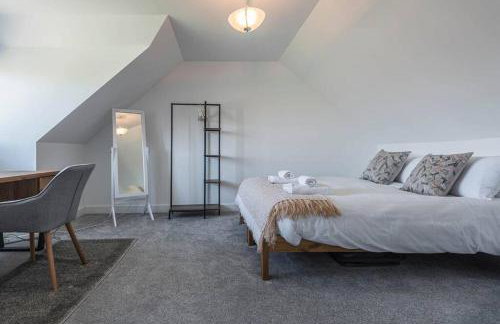 Beach Mews - Modern townhouse with patio and private parking - Photo 30