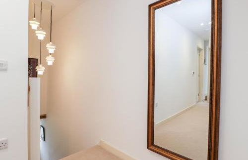 High Cogges Farm Holiday Cottages - Photo 48