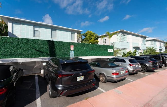 TWO Bedroom Apartment - Photo 27