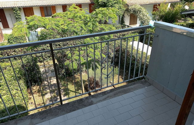 Apartment With Private Garden - Foto 18