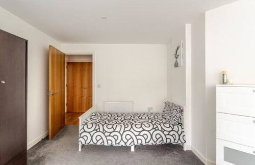 The Nest of Forest Hill - Photo 25