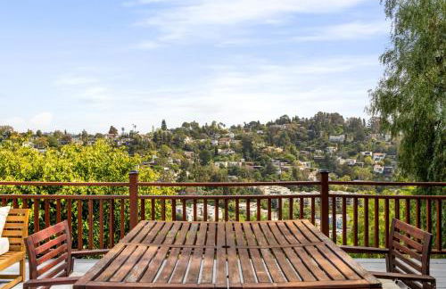 Spectacular Views and Tranquil Retreat in Los Feliz - Foto 26