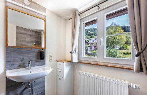 Gasthaus zur Linde und Fewo - Foto 39