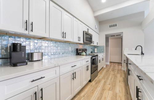 Las Vegas Eichler, Pool, Cabana Bar, Fast WiFi - Foto 7