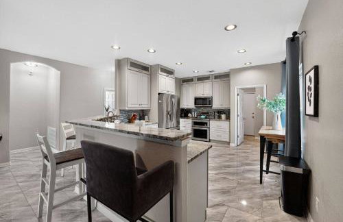 Spacious 5BR *River Float *Pool *Fire Pit * - Foto 14