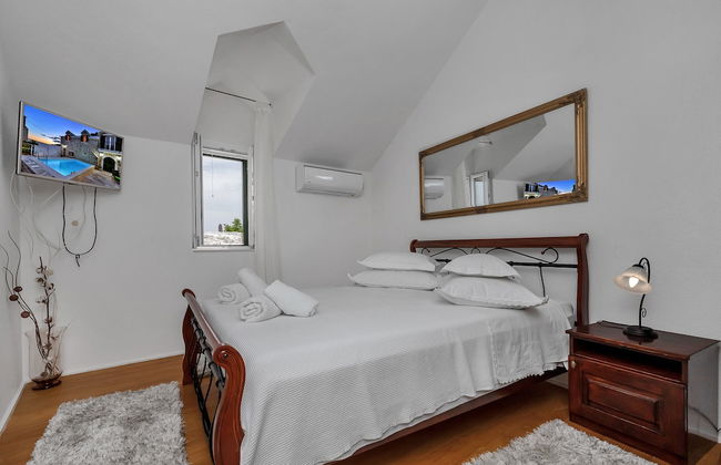 Villa Topolinath Pool - Foto 2