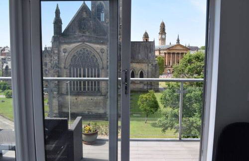 The Paisley Penthouse - Stunning View of the Abbey - Foto 19