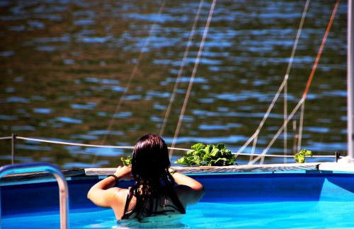 Douro Yacht Charter & Bungalows - Foto 14