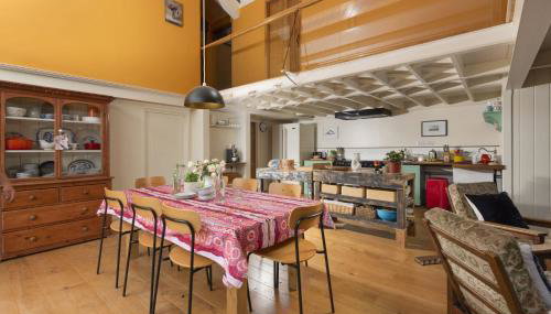 Master Shipwrights House - Great Location - Free WiFi & Parking - Fireplace - Foto 3