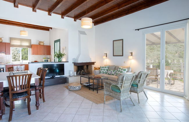 Luxury Villa With Stunning Views in Lefkada - Foto 9