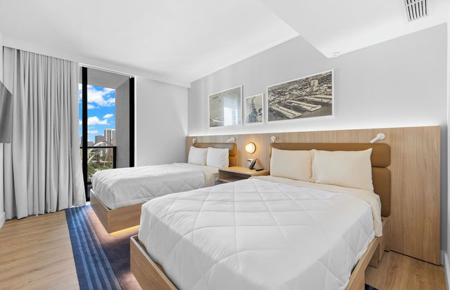 Luxury Condos in Downtown Miami - Photo 32