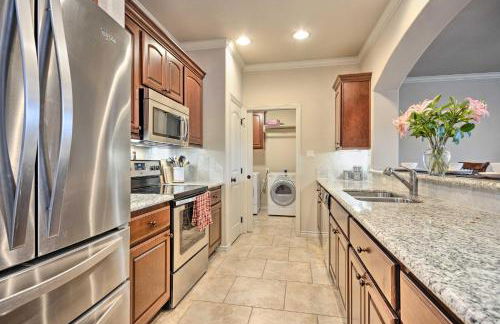 College Station Townhouse with Private Patio - Foto 11