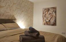 Luxe 2 Bed Apartment - Foto 1