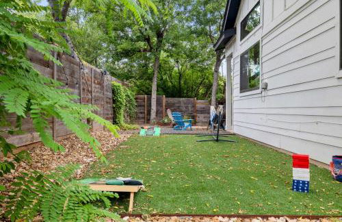 East Side Haven - Blocks from Local Food Legends - Foto 26