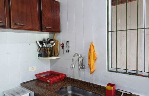 Casa Temporada Ubatuba perto da praia, check-in e out flexíveis com 5 vagas na garagem, wifi, churrasqueira - Foto 25