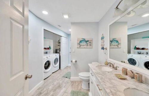 Island Paradise 3 Bed Waterfront/Heated Pool - Foto 4