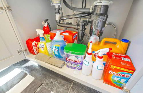 J - Lovely 2BR by Universal - Patio with Grill & Parking - FIFA World Cup SoFi - Foto 16