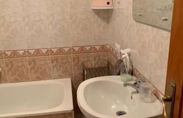 Traumhaus für 6 Personen mit spektakulärem privaten Pool und schönem Ausblick in die Natur - Foto 44