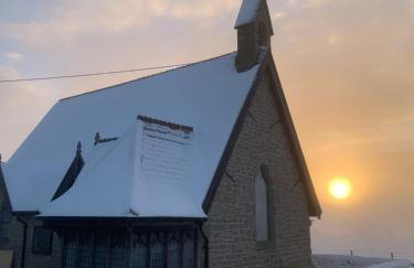 The Tiny Chapel with Hot Tub - Photo 55