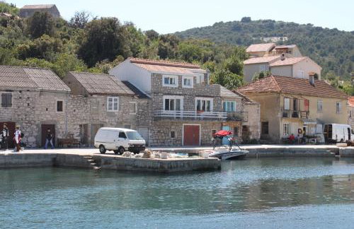 Apartments by the sea Mali Iz (Iz) - 6163 - Foto 2