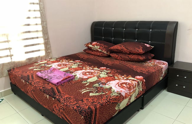 Seri Rendang Homestay Pekan Pahang - Photo 7