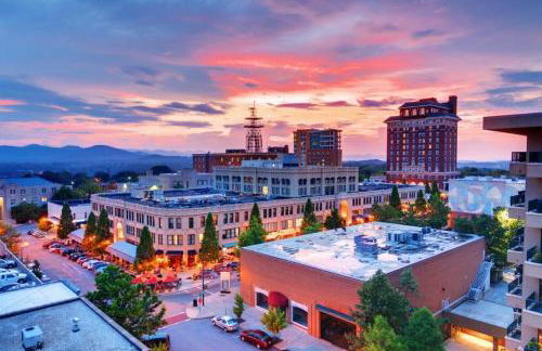 Unit 201 - The Lofts at Church St - Foto 18