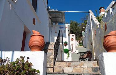 Chiona΄s Apartments by the Sea - Photo 32