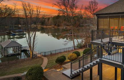 Luxury Lakefront Stay Private Dock, Indoor/outdoor Pool The Retreat - Foto 17