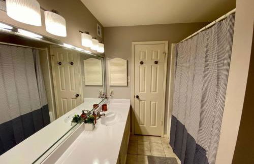 MidCentury Modern Longterm, Med Center Pool WD - Foto 12