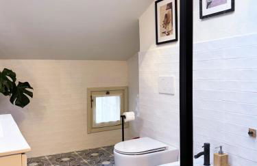 Maison Mezzanotte Mansarda Chic in Centro con Parcheggio Privato - Foto 39